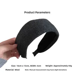 Detail showing dimensions of 16x13cm and 6cm width for dark grey knit headband
