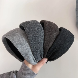 Women's Autumn Winter Knitted Yarn Wide Brim Headband Fashionable Solid Color Thickened High Top Hair Band Daily Accessories