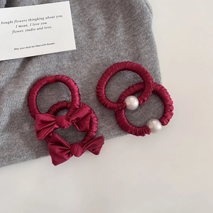 Lot de 4 chouchous en satin rouge vin élégants avec perles et nœuds de style chic