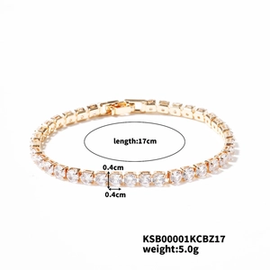 Detail view of 17cm gold hip hop tennis bracelet with 0.4cm square cut cubic zirconia stones