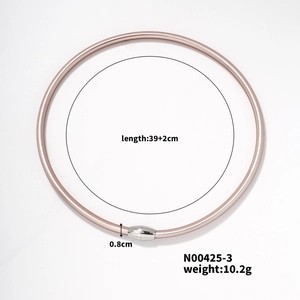 Detail view of pink silicone choker with silver magnetic clasp and dimensions labeling