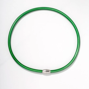 Minimalist emerald green silicone choker necklace with magnetic silver metal clasp closure
