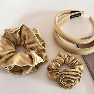 Chouchou en Satin Élégant Serre-tête Fleur pour Femmes Or Champagne Attache Queue de Cheval Accessoires de Cheveux