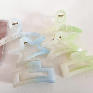 Gradient Pearlescent Star Square Hair Claw Clip For Women Korean Style Resin Hollow Shark Clip Elegant Hair Accessories