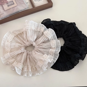 Elegant beige and black pleated lace scrunchie set with vintage french style finish
