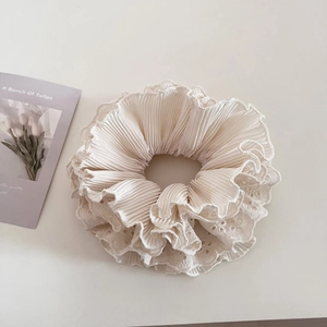 Oversize Beige Spitze Plissee Scrunchie Für Damen Französisch Retro Elegant Geschichtet Haargummi Creme Elastisches Haarband