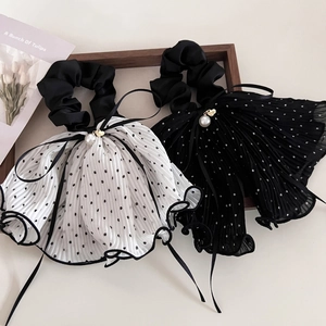 Elegante elastico per capelli a pois con perla e cuore per acconciature francesi
