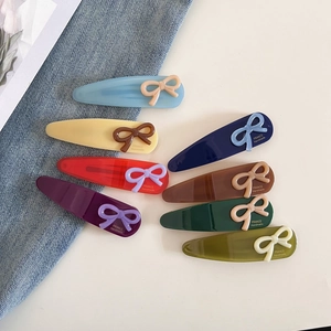 Lot de 8 barrettes colorées avec nœuds mats et estampillage doré fait à la main