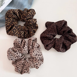 Vintage Leopard Print Scrunchie Large Elastic Fabric Hair Tie Fashion Chiffon Hair Band For Ponytail Buns Women Accessories