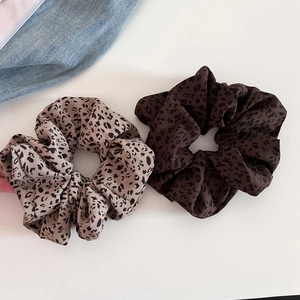 Retro leopard print scrunchie set for women in brown and dark coffee chiffon fabric