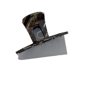 Strong grip tortoiseshell acetate shark hair claw clip for women's hairstyles