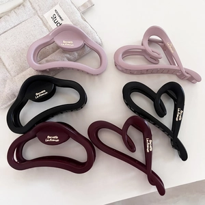 French Style Matte Large Heart Cloud Hair Claw Clip Frosted Shark Clips For Women Thick Hair Non Slip Hair Accessories