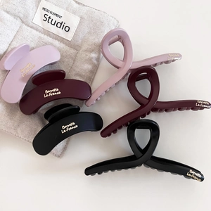 Matte Resin Hair Claw Clip Elegant French Retro Burgundy Black Pink Shark Clip For Women Girls Thick Hair Accessories Nonslip Strong Hold Hair Clip
