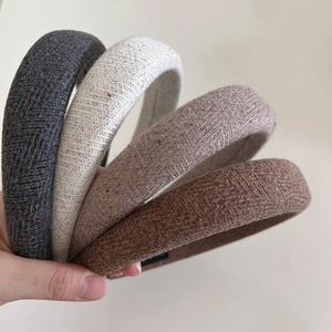 Minimalist Woolen Tweed Thickened Sponge Headband For Women Autumn Winter High Top Wide Hair Hoop Handmade Hair Accessory