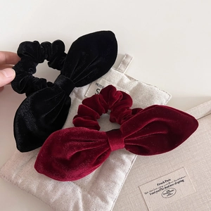 Velvet Bow Tie Scrunchie Elegant Retro Large Hair Band Vintage Elastic Ponytail Holder Fashion Hair Accessory For Women