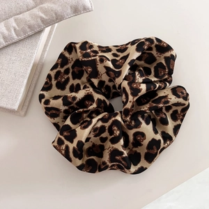 Vintage Leopard Print Scrunchie Large Elastic Hair Tie Fashion Fabric Hair Band Accessories For Women Daily Styling