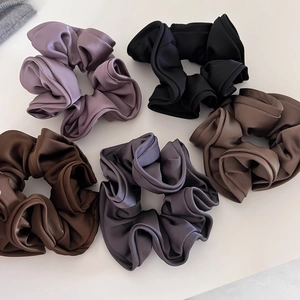 Chouchous Surdimensionnés en Satin Élégant Français pour Femmes Élastiques à Cheveux en Soie Plissée Brillante Faits à la Main Accessoires de Mode