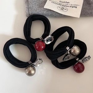 Trois élastiques à cheveux en perles et strass avec cristaux carrés et perles colorées