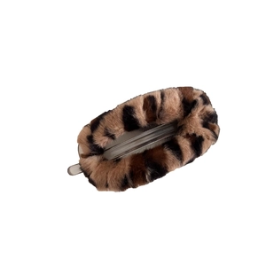 Pince à cheveux élégante en peluche imprimé léopard pour coiffures automne hiver