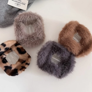 Faux fur hair claws in plush leopard print and solid colors for autumn winter styles