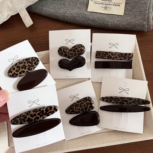 Set di fermagli per capelli con stampa leopardata marrone e caffè in varie forme