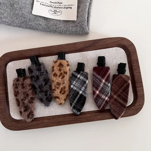 Vintage Plaid Leopard Print Hair Clips Fabric Alloy Duckbill Clips French Style Hair Pins For Women Autumn Winter Accessories