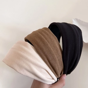 Three-piece wide knitted headbands for women in beige, brown, and black fashion set