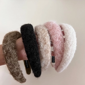 Plüsch Haarband Set in neutralen Farben für voluminöses Haarstyling und Komfort