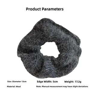 Gray knitted scrunchie detail showing 13cm diameter and soft wool material texture