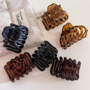 6-pack tortoiseshell and black hair claw clips set in matte and glossy finishes