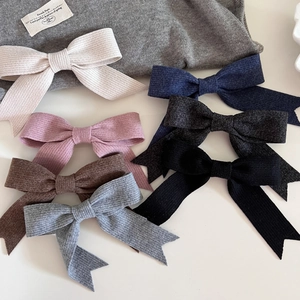 Lot de barrettes à nœuds en tricot pour femmes en plusieurs couleurs sur fond doux