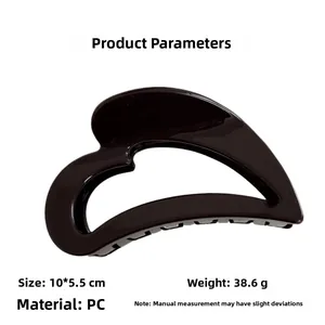 Dimensions détaillées de la pince à cheveux cœur café de 10x5,5 cm et poids 38,6 g