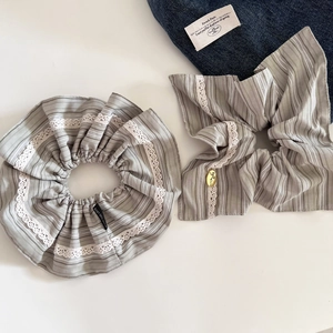 Korean style plaid scrunchie with lace trim and elegant bow tie hair accessory set