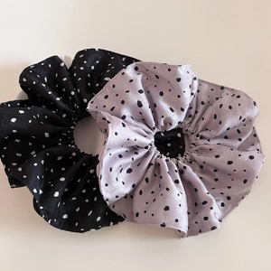 Chouchou à Pois en Satin Surdimensionné de Style Français Fait à la Main Élégant Grand Élastique à Cheveux Support Queue de Cheval pour Femme