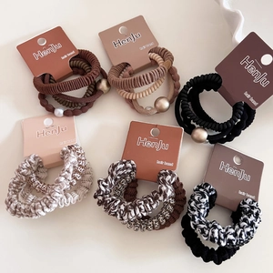Élastiques à Cheveux Haute Élasticité Imprimé Léopard et Pois Chouchous en Tissu Bandeaux de Câble Téléphone Avec Künstliche Perles Fantaisie Accessoires de Coiffure