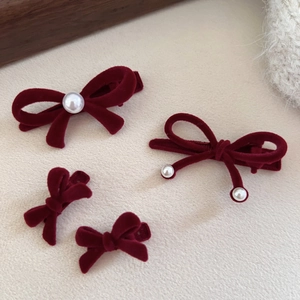 Elegant Velvet Bow Hair Clips For Women Artificial Pearl Accents Vintage Duckbill Clips Autumn Winter Side Hair Accessories Red Black Coffee