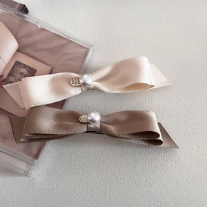 Elegant satin double-layered bow hair clip set with white pearl and metal heart pendant