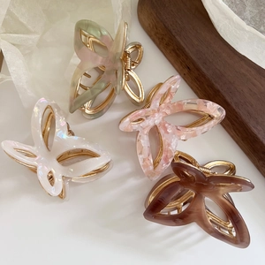 Elegant Butterfly Hair Claw Clip For Women Acetate Hollow Out Shark Clip Korean Style Fresh Sweet Hair Accessories Hair Styling Tools