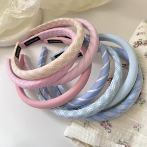Set gepolsterte Haarreifen in Pastellfarben mit Karo-Muster und handgefertigtem Label