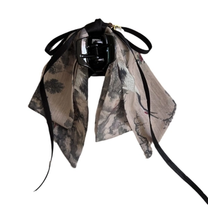 Classic Chinese ink painting crane bow hair claw clip with elegant black silk ribbons
