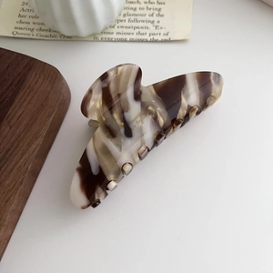French style milk tea marble acetate shark hair claw clip with golden logo for women