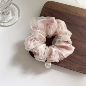 Pink floral organza scrunchie with a large pearl pendant in an elegant Korean style