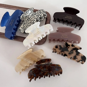 French Vintage Acetate Hair Claw Clip Elegant Large Shark Clip Gold Letter Barrette For Women Daily Styling Accessories
