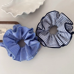 Chouchou Large en Tissu Rayé Style Coréen Tendance Bleu Blanc Anneau de Cheveux Plissé Bandeau Élastique Accessoires de Coiffure Femme
