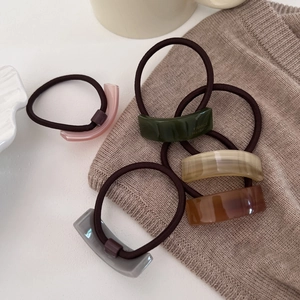 Five-piece acetate geometric rectangle hair ties set in assorted Morandi colors