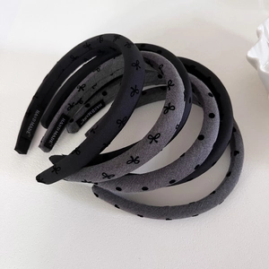 Serre-tête Rembourré en Éponge Élégant Gris Noir Bandeau en Tissu Cœur Pois Nœud Accessoires de Cheveux pour Femmes
