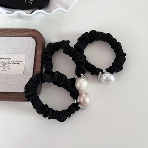 French Minimalist Pleated Fabric Hair Scrunchies Large Artificial Pearl Decoration High Elastic Hair Tie Ponytail Holder Elegant Accessory For Women