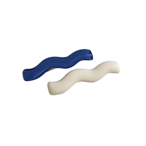 Lot de deux pinces à cheveux ondulées en acrylique coloré bleu et blanc crème