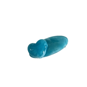Blue acrylic heart hair clip with marble texture for girls' elegant hair styling
