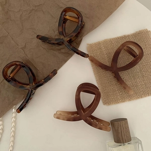French Retro Tortoiseshell Hair Claw Clip Elegant Minimalist Geometric Large Hairpin For Women Daily Updo Hair Accessories